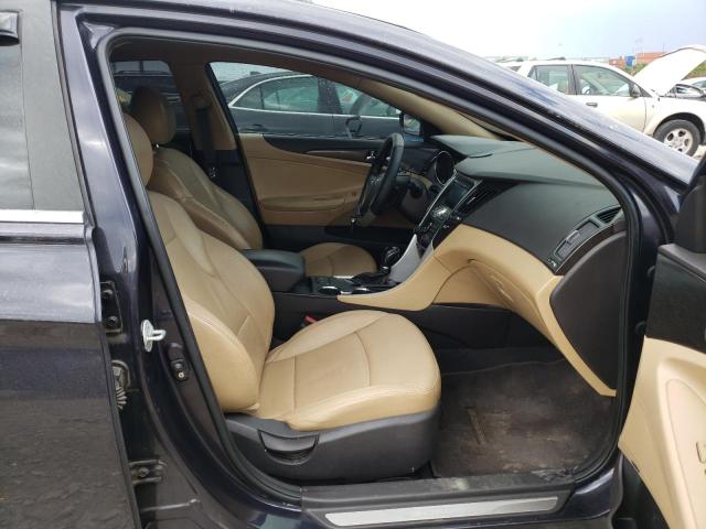 Photo 5 from auction – 2011 HYUNDAI SONATA SE with VIN 5NPEC4AC3BH123519