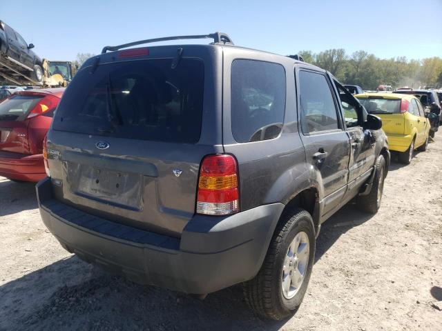 Photo 4 from auction – 2005 FORD ESCAPE XLT with VIN 1FMYU03175KD51698