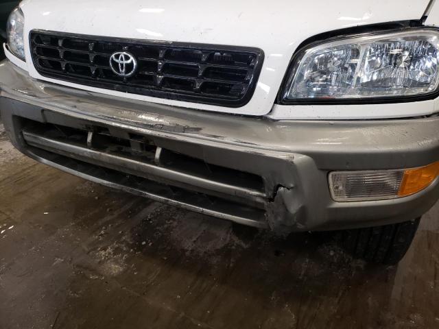 Photo 9 from auction – 2000 TOYOTA RAV4 with VIN JT3HP10V5Y0238197