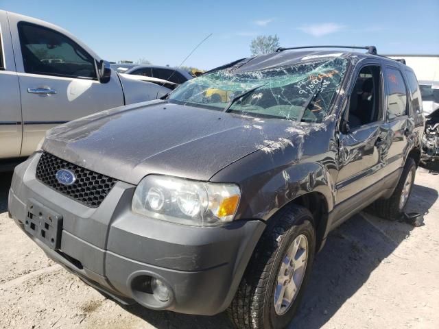 Photo 2 from auction – 2005 FORD ESCAPE XLT with VIN 1FMYU03175KD51698