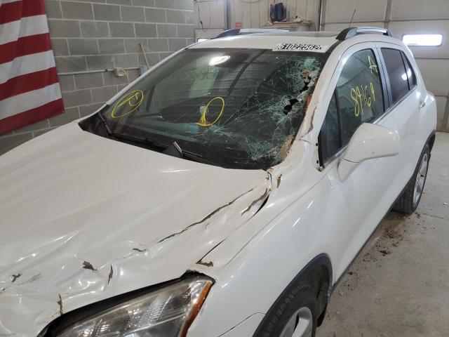 Photo 9 from auction – 2015 CHEVROLET TRAX LTZ with VIN KL7CJTSB6FB111740