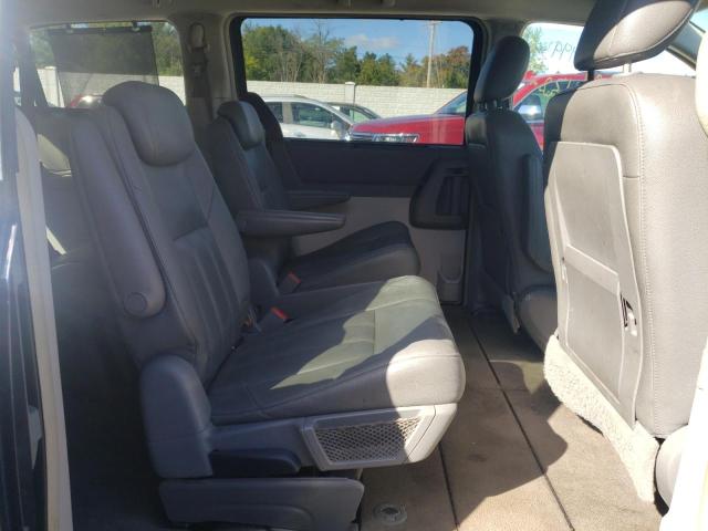 Photo 6 from auction – 2008 CHRYSLER TOWN & COU with VIN 2A8HR54P58R767771