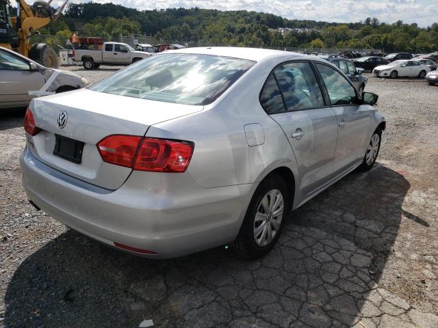 Photo 4 from auction – 2014 VOLKSWAGEN JETTA BASE with VIN 3VW2K7AJ1EM241599