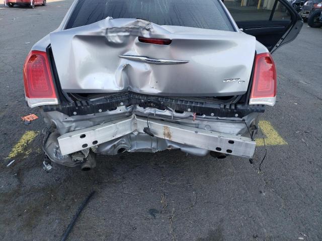 Photo 9 from auction – 2016 CHRYSLER 300C with VIN 2C3CCAEG8GH324582