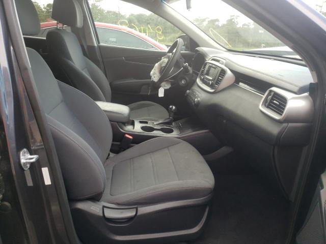 Photo 5 from auction – 2017 KIA SORENTO LX with VIN 5XYPG4A31HG324896