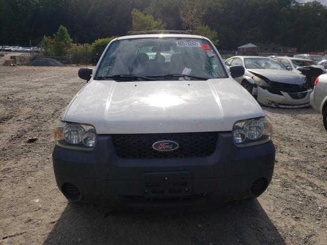 Photo 9 from auction – 2005 FORD ESCAPE XLS with VIN 1FMYU02Z95KE07714