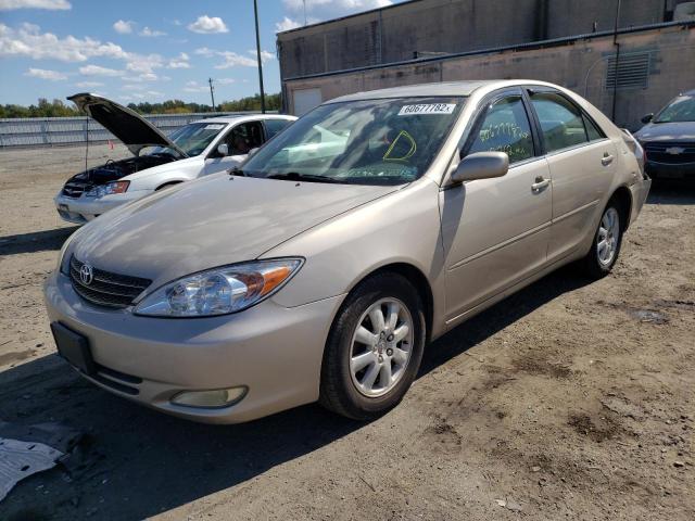 Photo 2 from auction – 2004 TOYOTA CAMRY with VIN 4T1BE30KX4U894922