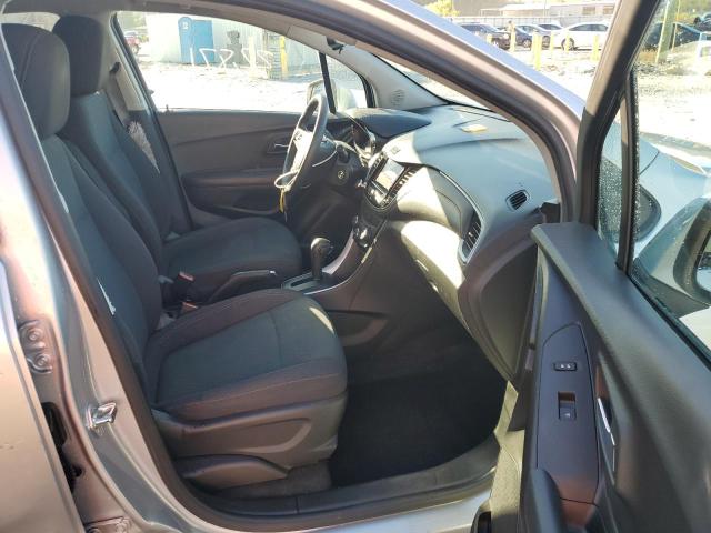 Photo 5 from auction – 2020 CHEVROLET TRAX LS with VIN KL7CJKSB5LB029715