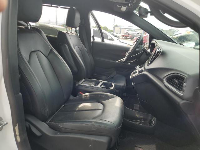 Photo 5 from auction – 2020 CHRYSLER PACIFICA T with VIN 2C4RC1BG4LR143106