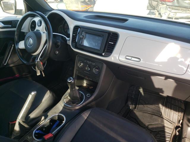 Photo 9 from auction – 2012 VOLKSWAGEN BEETLE with VIN 3VWHX7AT0CM657170