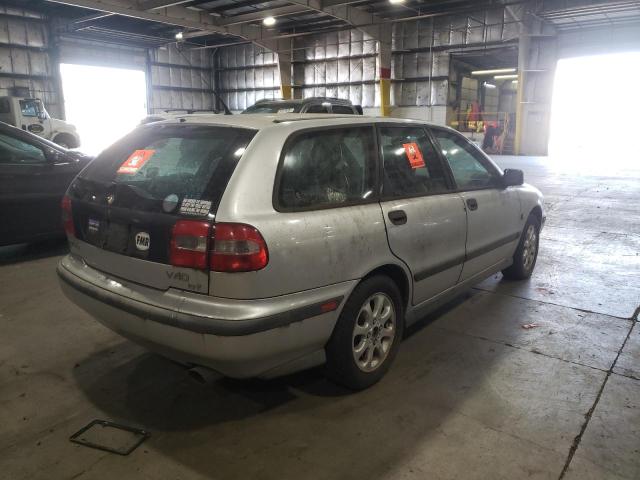 Photo 4 from auction – 2000 VOLVO V40 with VIN YV1VW255XYF570837