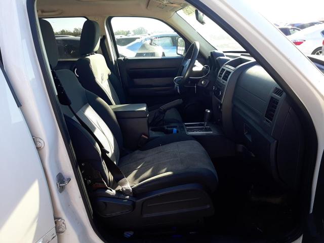 Photo 5 from auction – 2008 DODGE NITRO SXT with VIN 1D8GU28K48W267110