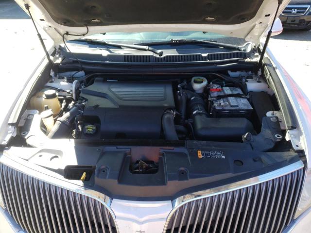 Photo 7 from auction – 2014 LINCOLN MKT with VIN 2LMHJ5AT3EBL51254