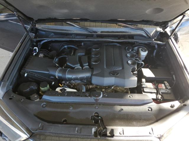 Photo 7 from auction – 2018 TOYOTA 4RUNNER SR with VIN JTEZU5JR7J5173343