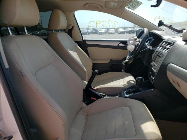 Photo 5 from auction – 2011 VOLKSWAGEN JETTA SEL with VIN 3VWLX7AJ0BM376431