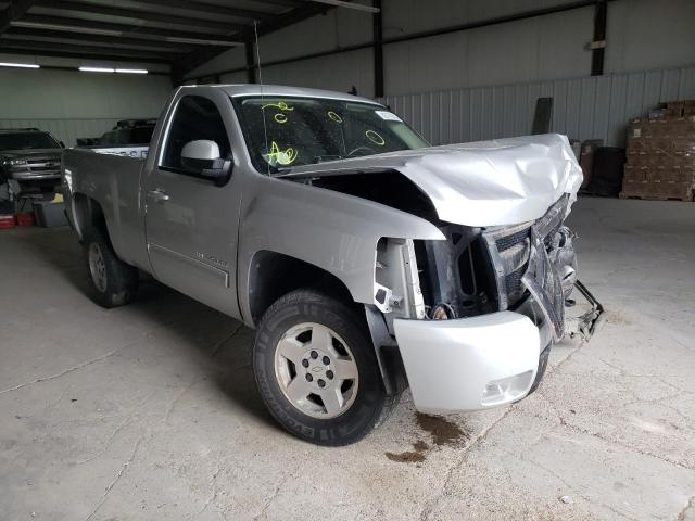 CHEVROLET SILVERADO 2010 with VIN 1GCPCSE04AZ215811 - Photo from auction