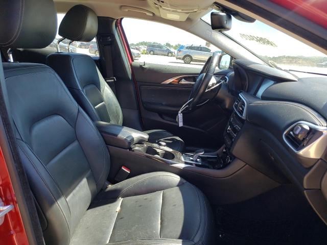 Photo 5 from auction – 2017 INFINITI QX30 BASE with VIN SJKCH5CR9HA021400