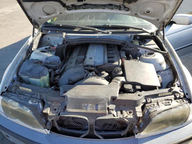 Photo 7 from auction – 2002 BMW 325 I with VIN WBAET37472NG82663