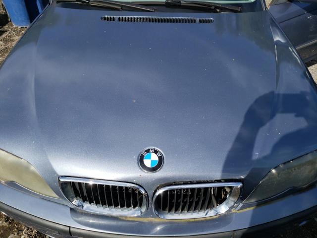 Photo 7 from auction – 2003 BMW 325 XI with VIN WBAEU334X3PM53867