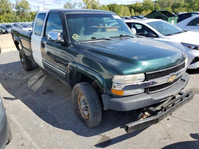 CHEVROLET SILVERADO 2002 with VIN 1GCHK29U32E101036 - Photo from auction