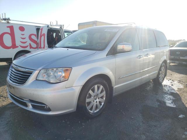 Photo 2 from auction – 2012 CHRYSLER TOWN & COU with VIN 2C4RC1CG0CR395157