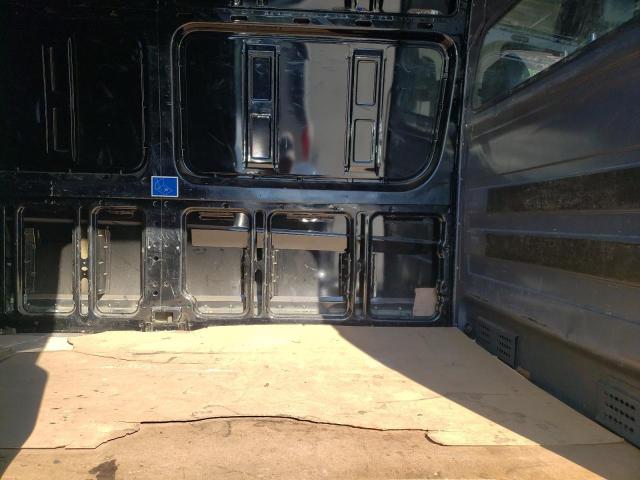 Photo 6 from auction – 2017 MERCEDES-BENZ SPRINTER 3 with VIN WD3PF1CD4HP549683
