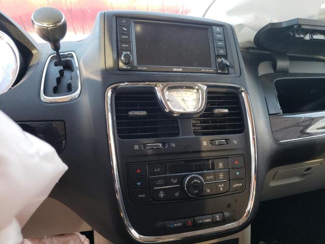 Photo 9 from auction – 2014 CHRYSLER TOWN & COU with VIN 2C4RC1GG6ER466973
