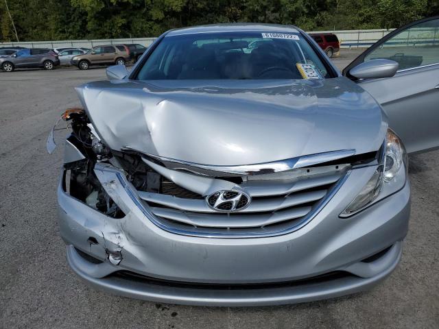 Photo 7 from auction – 2011 HYUNDAI SONATA GLS with VIN 5NPEB4AC4BH287994