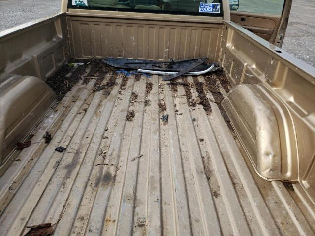 Photo 6 from auction – 2000 CHEVROLET SILVERADO with VIN 1GCEK14V9YZ175074