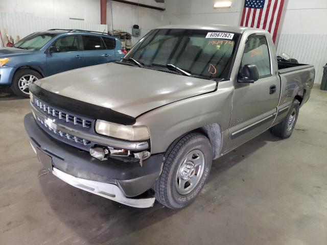 Photo 2 from auction – 2000 CHEVROLET SILVERADO with VIN 1GCEC14W0YZ194974