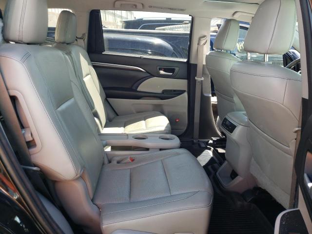 Photo 6 from auction – 2016 TOYOTA HIGHLANDER with VIN 5TDDKRFH0GS354668