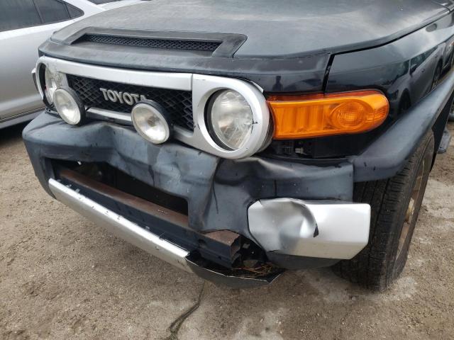 Photo 9 from auction – 2011 TOYOTA FJ CRUISER with VIN JTEZU4BF7BK011651