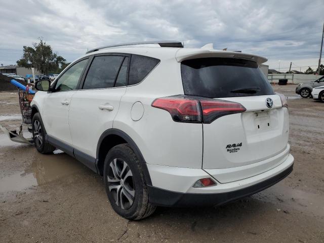 Photo 3 from auction – 2017 TOYOTA RAV4 LE with VIN JTMZFREV0HJ139372