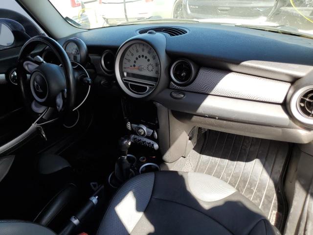 Photo 9 from auction – 2009 MINI COOPER S with VIN WMWMF73579TW84389