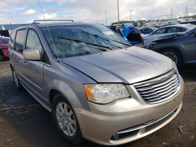CHRYSLER TOWN & COU 2013 z numerem VIN 2C4RC1BG3DR797595 - Zdjęcie z aukcji