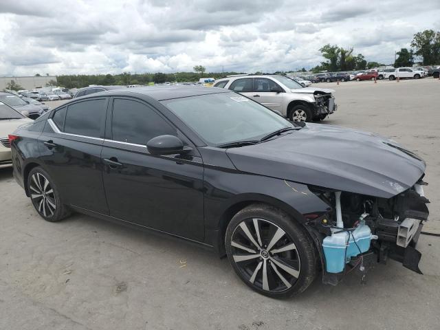 NISSAN ALTIMA SR 2019 with VIN 1N4BL4CV8KC220119 - Photo from auction