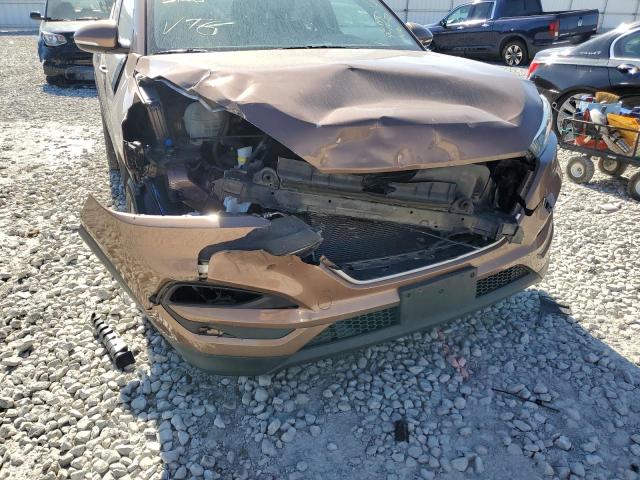 Photo 9 from auction – 2017 HYUNDAI TUCSON LIM with VIN KM8J3CA47HU445821