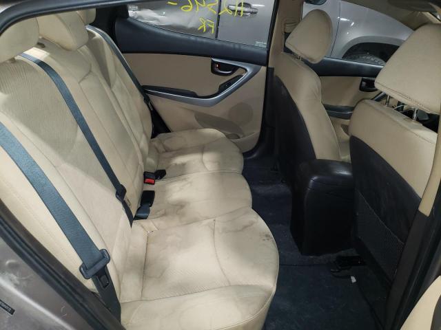 Photo 6 from auction – 2012 HYUNDAI ELANTRA GL with VIN 5NPDH4AE1CH147172