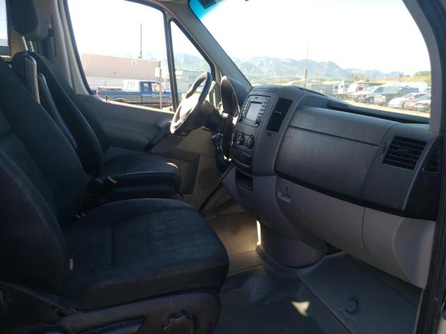 Photo 5 from auction – 2017 MERCEDES-BENZ SPRINTER 2 with VIN WD3FE7CDXHP411437