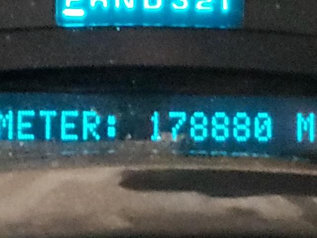 Photo 8 from auction – 2004 CHEVROLET SILVERADO with VIN 1GCHK29244E372186