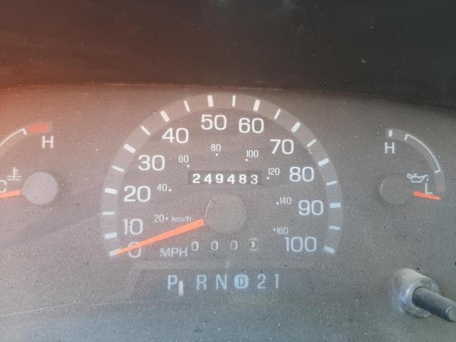 Photo 8 from auction – 2002 FORD ECONOLINE with VIN 1FBSS31L92HA71395
