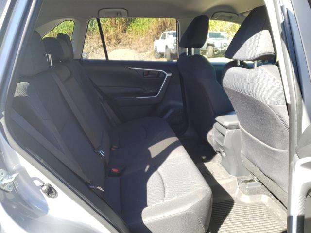 Photo 6 from auction – 2021 TOYOTA RAV4 LE with VIN JTMG1RFV7MD079393