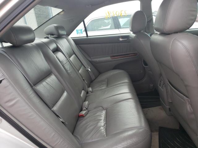 Photo 6 from auction – 2004 TOYOTA CAMRY LE with VIN 4T1BF30K74U569450