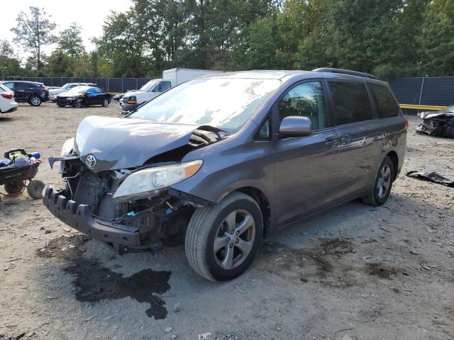 Photo 2 from auction – 2011 TOYOTA SIENNA LE with VIN 5TDKK3DC2BS032036