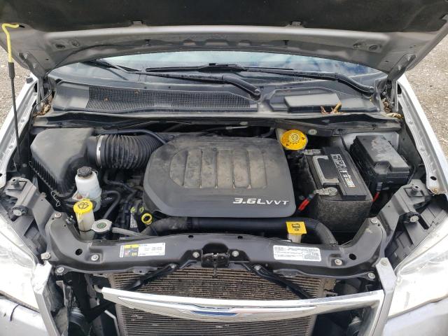 Photo 7 from auction – 2015 CHRYSLER TOWN & COU with VIN 2C4RC1BG4FR739353