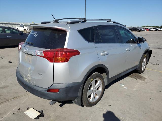 Photo 4 from auction – 2013 TOYOTA RAV4 XLE with VIN 2T3WFREV5DW034986