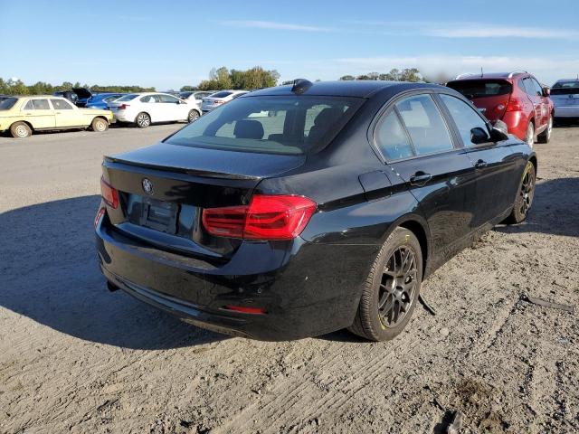Photo 4 from auction – 2017 BMW 320 XI with VIN WBA8E5G50HNU41318