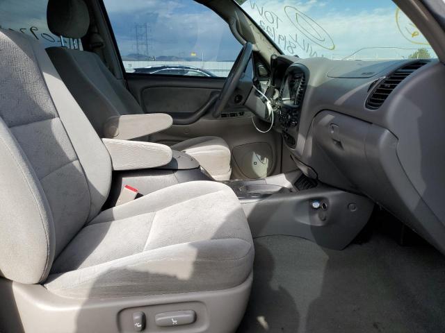 Photo 5 from auction – 2005 TOYOTA SEQUOIA SR with VIN 5TDBT44A65S238515