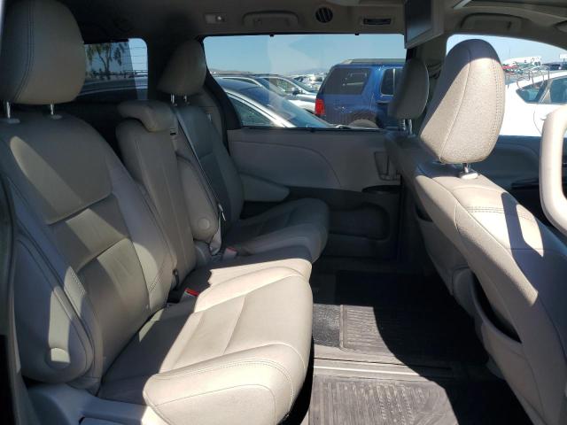 Photo 6 from auction – 2016 TOYOTA SIENNA XLE with VIN 5TDYK3DC8GS697878