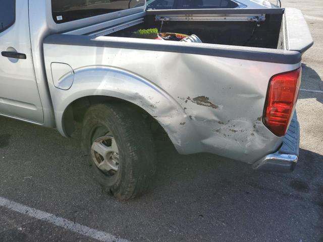 Photo 9 from auction – 2005 NISSAN FRONTIER C with VIN 1N6AD07UX5C401687
